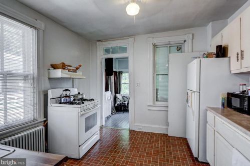 404 Ross St, Lancaster PA 17602-1944 exterior