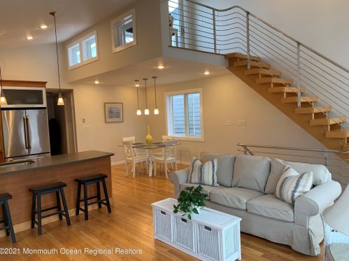 6 Danby Pl, Point Pleasant Beach, NJ 08742-5620