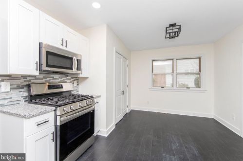 31 Graisbury Ave, Camden NJ 08106-2035 exterior