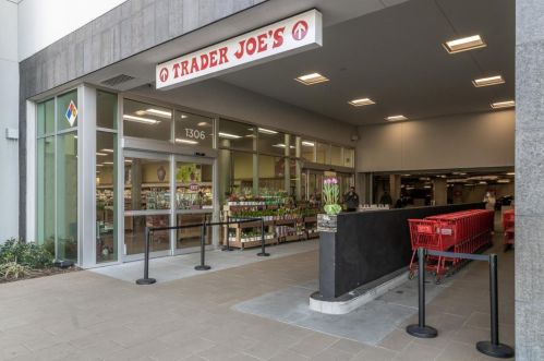 1801 Lee Way, Milpitas CA 95035-9013 exterior