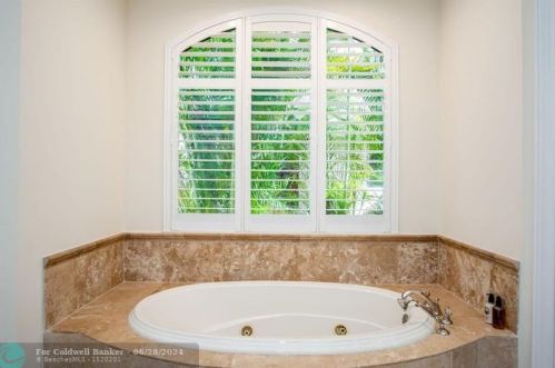 17894 Monte Vis Dr, Boca Raton FL 33496-1057 exterior