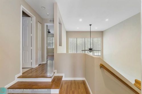 6365 Bella Cir, Boynton Beach FL 33437-5567 exterior