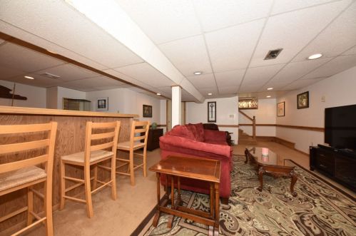 8096 61, Milwaukee WI 53223-3502 exterior