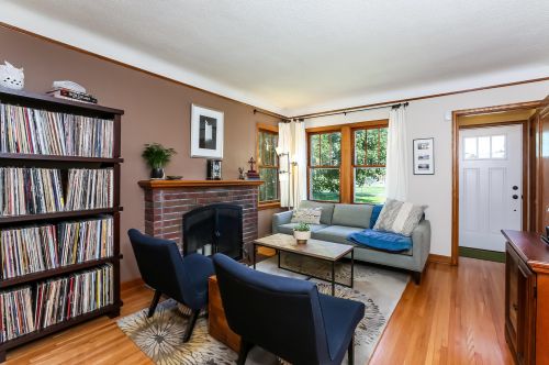 1360 Hartford Ave, Saint Paul MN 55116-1648 exterior