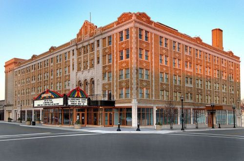 815 Butrick St, Waukegan IL 60085-2850 exterior