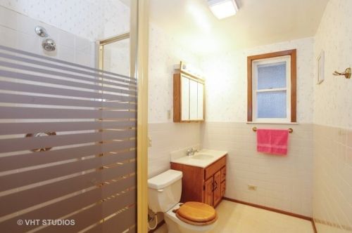 4306 Greenview Ave, Chicago IL  60613-1210 exterior