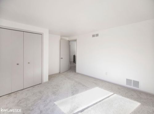 2681 Powderhorn Rdg Rd, Rochester MI 48309-1339 exterior