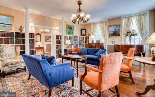 126 Fairfax St, Alexandria VA 22314-3331 exterior