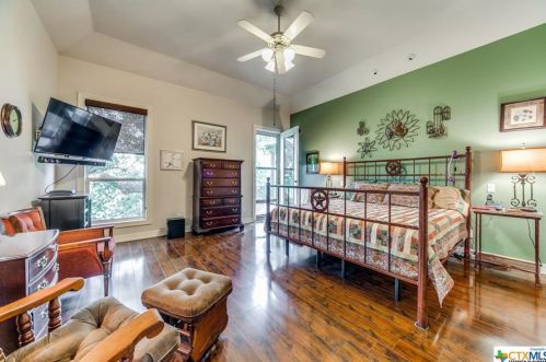 221 Charon Pt, Spring Branch TX 78070-5265 exterior