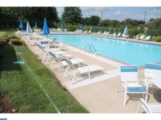 1613 Foxmeadow Cir, Limerick PA  19468-1550 exterior