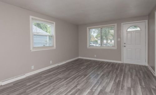 6135 36th St, Milwaukee WI  53221-4619 exterior