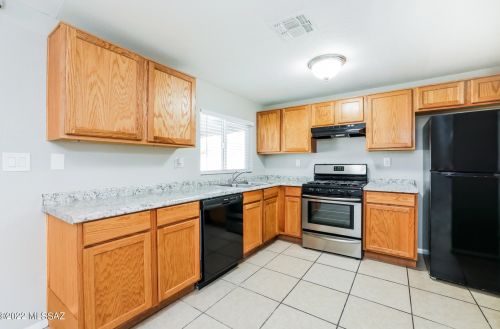 2560 Vereda De Gente, Tucson AZ  85746-8022 exterior