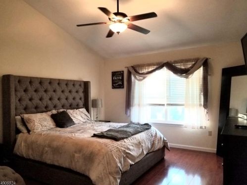 2102 Vroom Dr, Bridgewater NJ  08807-7003 exterior