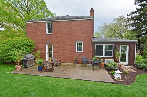 114 Oak Hill Rd, Pittsburgh PA  15238-3016 exterior