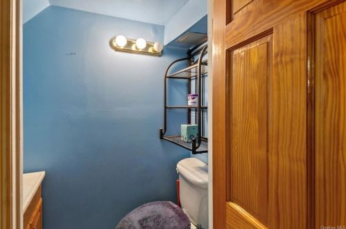 696 3 Ave, Mount Vernon NY 10550-3902 exterior