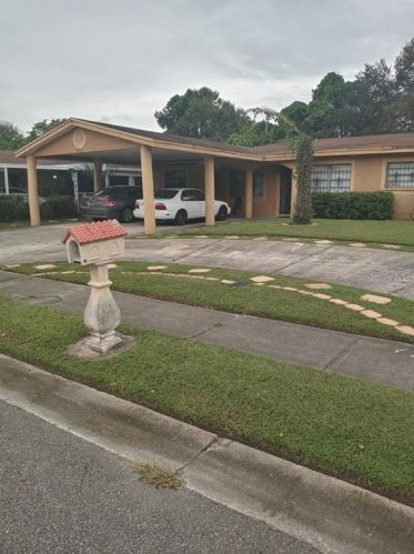 8310 Endive Ave, Tampa, FL 33619-7438