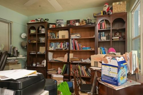 805 97 Ave, Naples FL 34108-2284 exterior