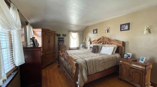 5123 Mason Ave, Chicago IL 60630-1916 exterior