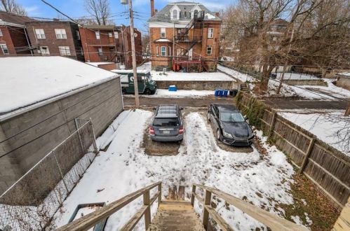 6922 Mcpherson Blvd, Pittsburgh PA 15208-2440 exterior