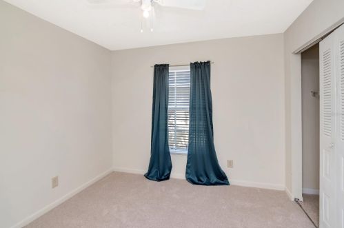 5150 Sunridge Palms Dr, Tampa FL 33617-1427 exterior