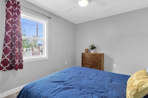 2545 15 St, Phoenix AZ 85040-1303 exterior