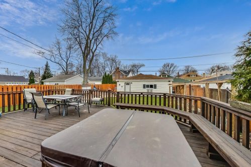 7106 Osceola Ave, Chicago IL 60634-3308 exterior