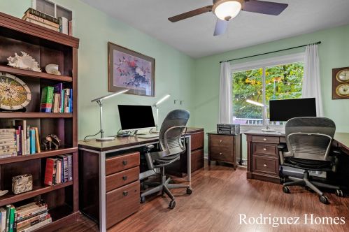 3905 Pemberton Dr, Grand Rapids MI 49508-8894 exterior