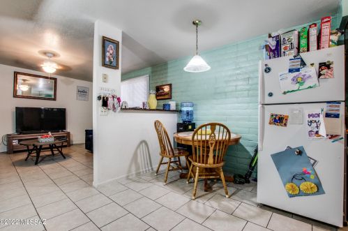 5040 17 St, Tucson AZ 85719-6766 exterior