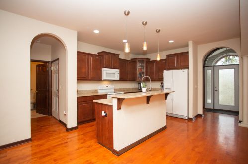 3998 Kimberly Ave, Milwaukee WI 53221-4553 exterior