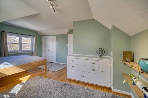 2109 Belle View Blvd, Alexandria VA 22307-1327 exterior