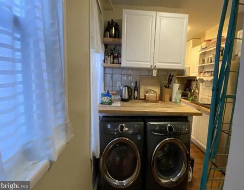 324 18 St, Philadelphia PA 19140-1014 exterior