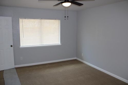 2743 Cartwright St, Irving TX 75062-4271 exterior