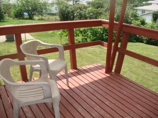 912 Jacolyn Dr, Cedar Rapids IA  52405-2816 exterior