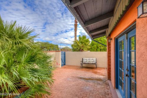 2130 Hampton St, Tucson AZ 85712-2312 exterior