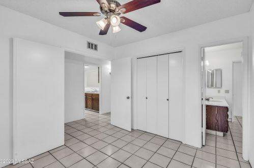 7860 Baker St, Tucson AZ  85710-2360 exterior