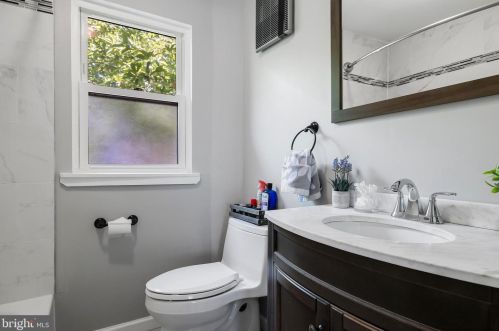 127 Franklin Ave, Camden NJ 08108-1117 exterior