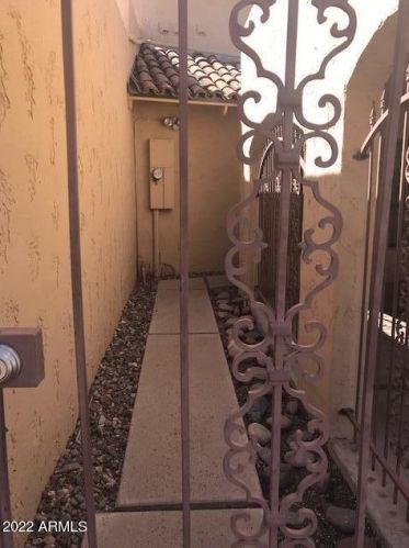 5830 12th Pl, Phoenix, AZ 85014-2300