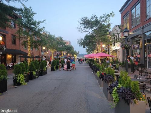 508 Prince St, Alexandria VA 22314-3115 exterior