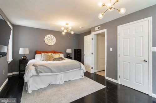 6603 Mccallum St, Philadelphia PA  19119-3122 exterior