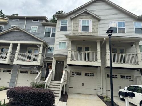 1076 Liberty Pkwy, Atlanta, GA 30318-9376