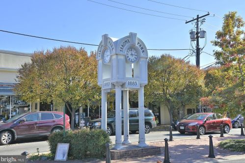 6409 Eastern Ave, Silver Spring MD  20912-4728 exterior