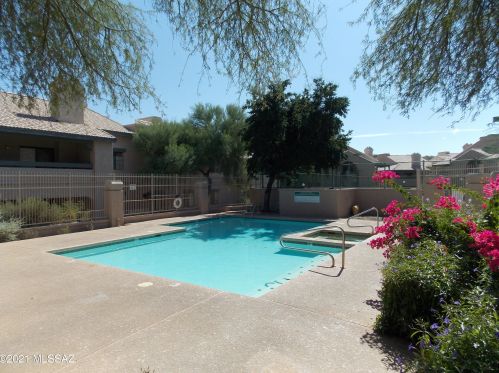 101 Players Club Dr, Tucson AZ  11201-5123 exterior