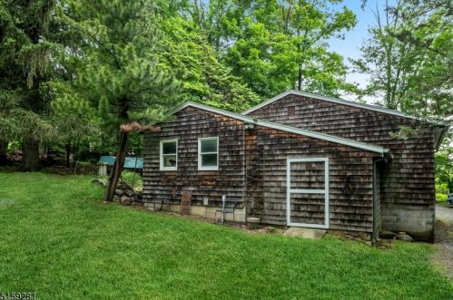 39 Jacobs Rd, Rockaway NJ 07866-4604 exterior