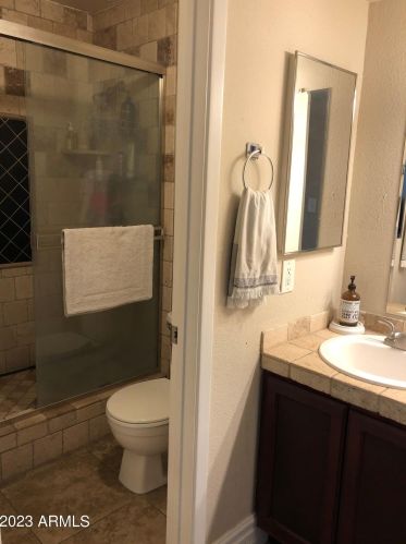 3825 Camelback Rd, Phoenix AZ  85018-2643 exterior