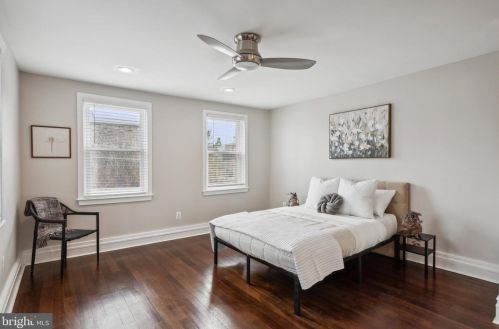 307 George St, Philadelphia PA 19123-1544 exterior