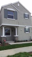 2440 Boxwood St, Sacramento, CA 95815-2550