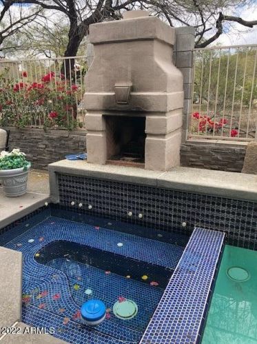 6504 27th St, Phoenix AZ 85008-4950 exterior