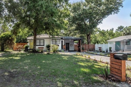 8109 Fielding Ave, Tampa FL  33604-2911 exterior