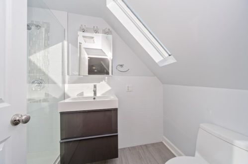 1814 Warner Ave, Chicago IL 60618-3031 exterior