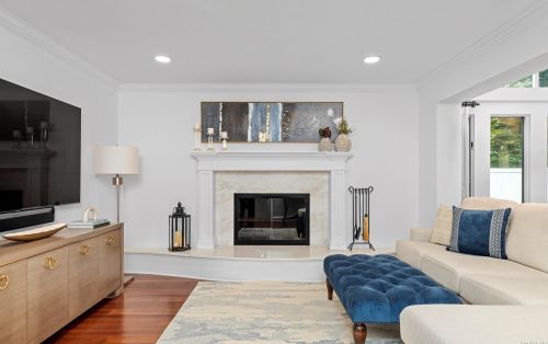 48 Cedar Rdg Ln, Huntington Station NY 11746-7941 exterior